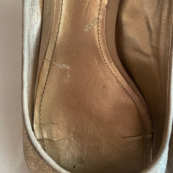 Aldo Gold Glitter Sparkle Heels - Low Heel Aldo Shoes - Gold Sparkly Size 8 - Picture 4 of 13